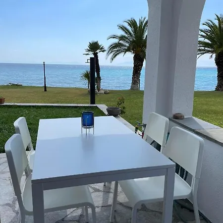 Seafront Family Poseidon Apartamento