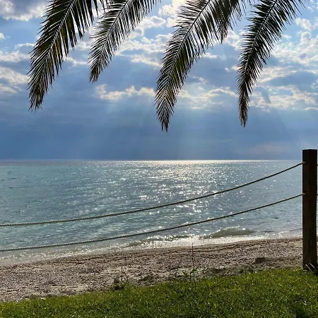 Appartamento Seafront Family Poseidon Skála Foúrkas