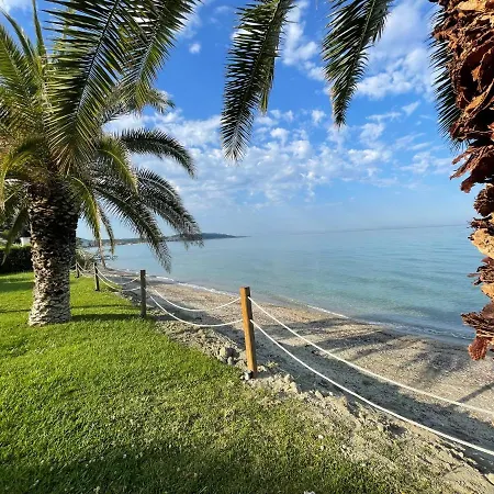 Seafront Family Poseidon Appartamento *